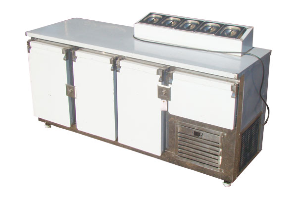 Under Counter Refrigerator with Salad Counter